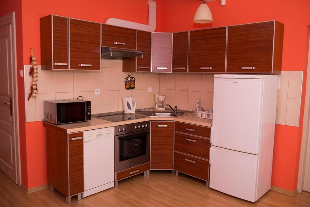 Optimal Apartment