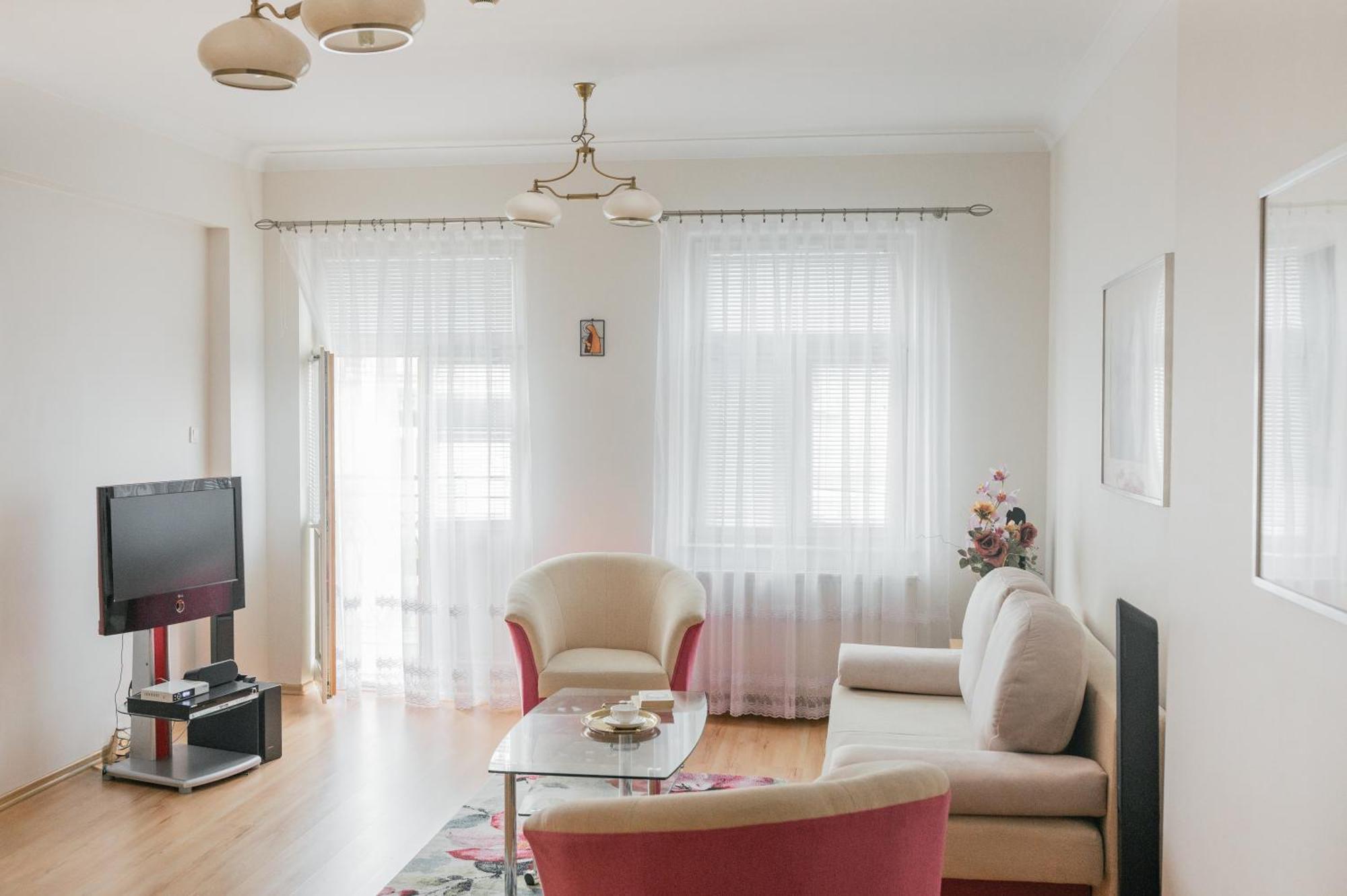 Optimal Apartment