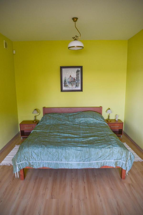 Optimal Apartment